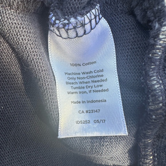 Talbots Navy Ruffle-Hem Cotton Pullover Top with Back Zip - Size L - Picture 4 of 5